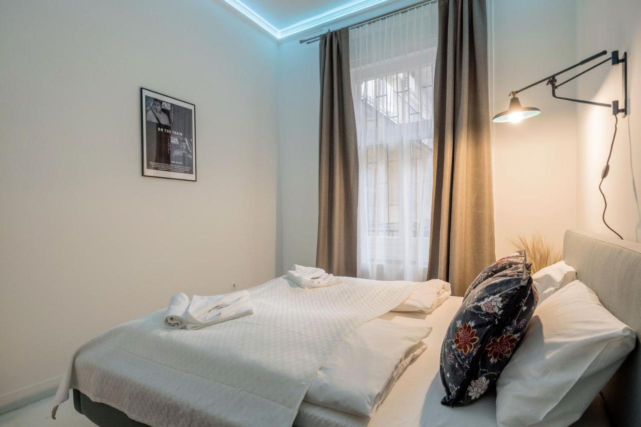 Sunshine Sprint Luxury Apartment Βουδαπέστη Εξωτερικό φωτογραφία